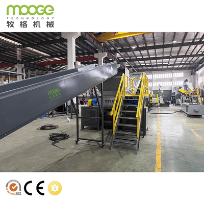 Ligne de lavage pour le recyclage de bouteilles rigides en PEHD/PP de qualité supérieure avec contrôle automatique PLC Capacité 1000 kg/h