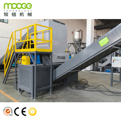 Ligne de recyclage des déchets de machines de déchiquetage de bouteilles en plastique PET HDPE